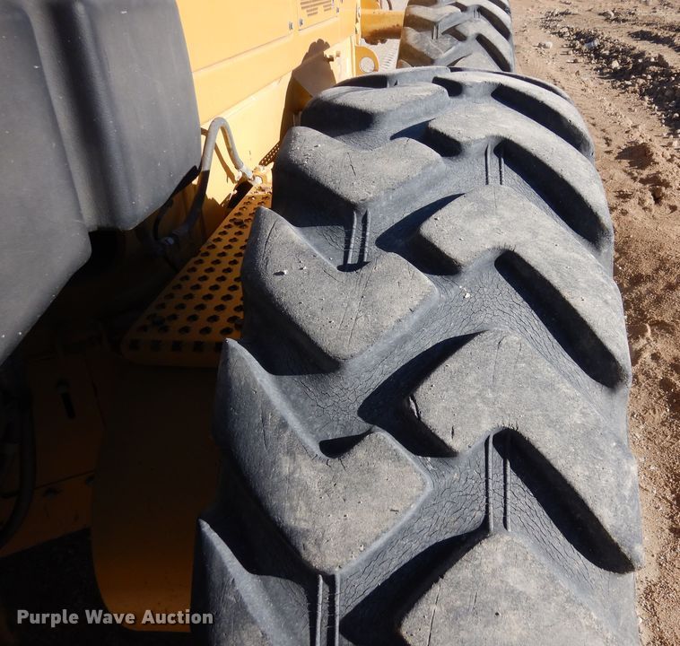 image for item DF8255 2008 Caterpillar 140M VHP Plus  motor grader