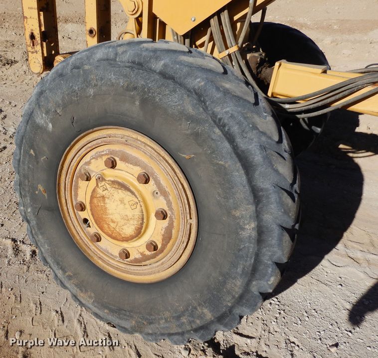 image for item DF8255 2008 Caterpillar 140M VHP Plus  motor grader