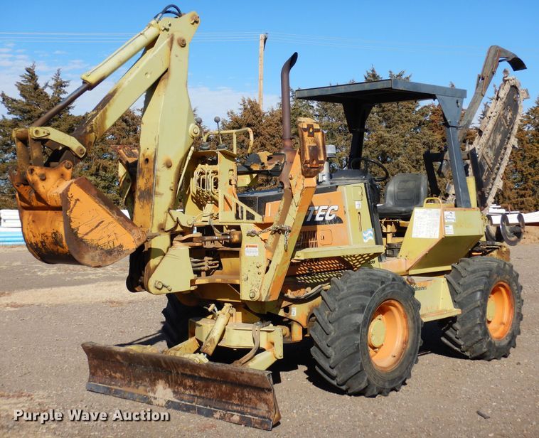 image for item DF8271 2002 Case 960  trencher