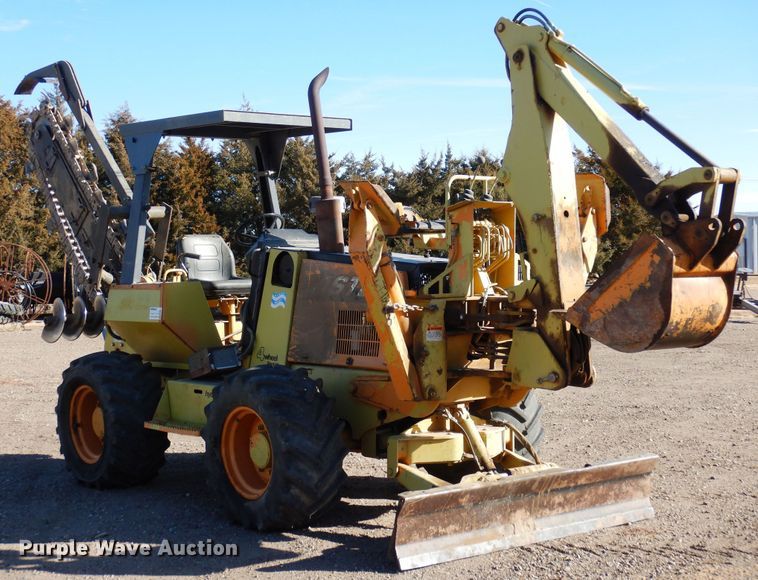 image for item DF8271 2002 Case 960  trencher