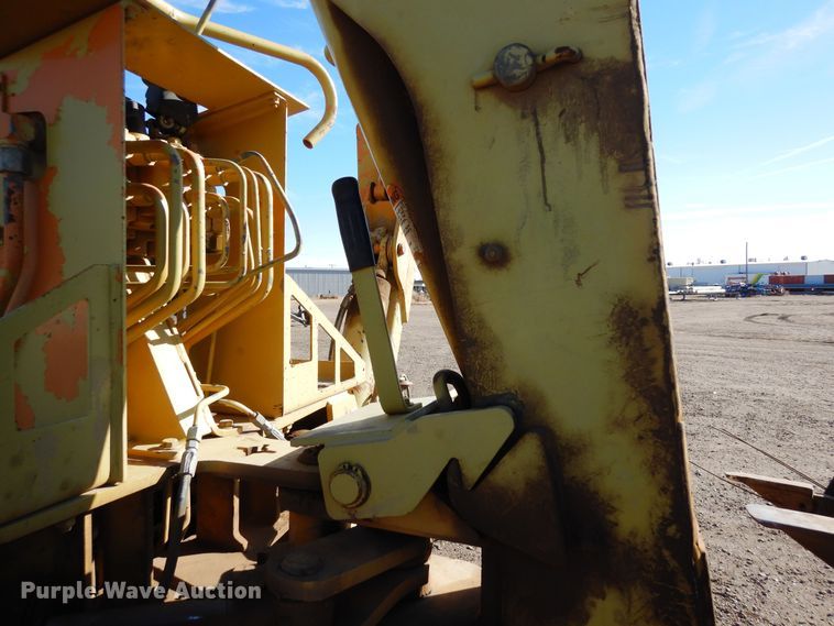 image for item DF8271 2002 Case 960  trencher