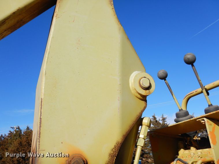 image for item DF8271 2002 Case 960  trencher