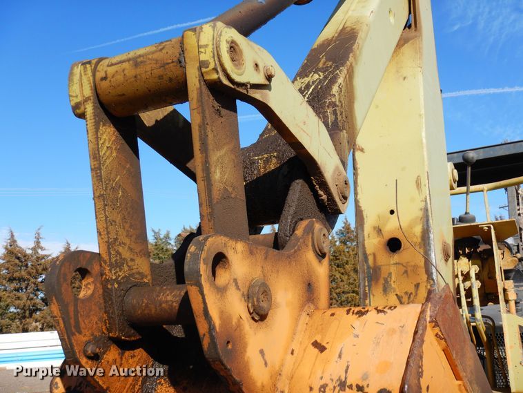 image for item DF8271 2002 Case 960  trencher