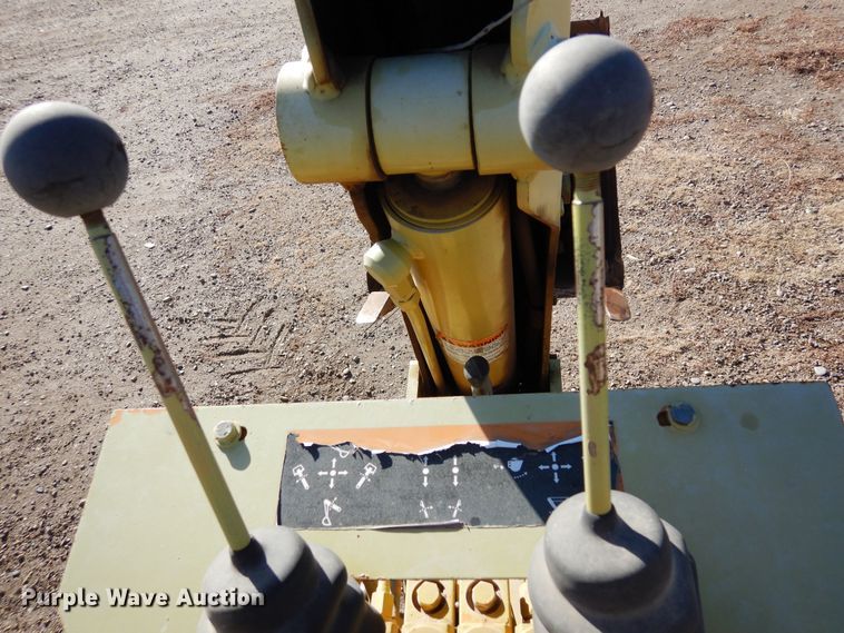 image for item DF8271 2002 Case 960  trencher