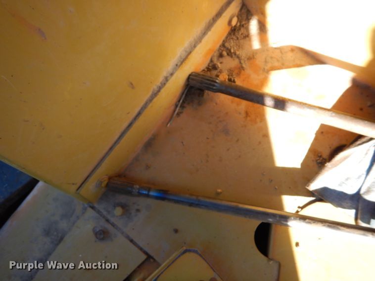 image for item DF8271 2002 Case 960  trencher