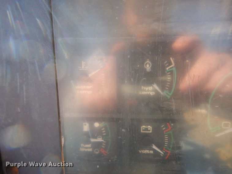 image for item DF8271 2002 Case 960  trencher