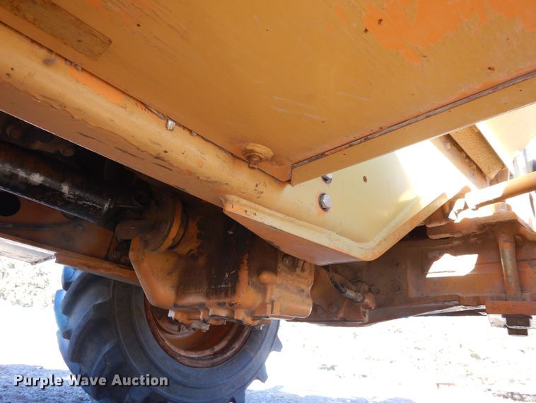 image for item DF8271 2002 Case 960  trencher