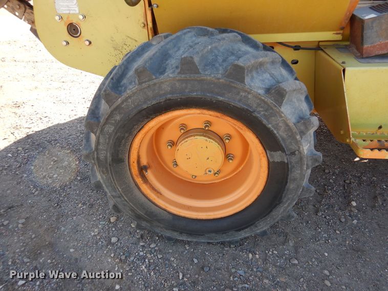 image for item DF8271 2002 Case 960  trencher