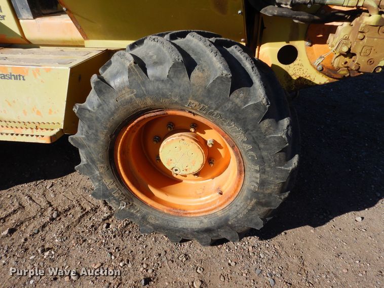 image for item DF8271 2002 Case 960  trencher