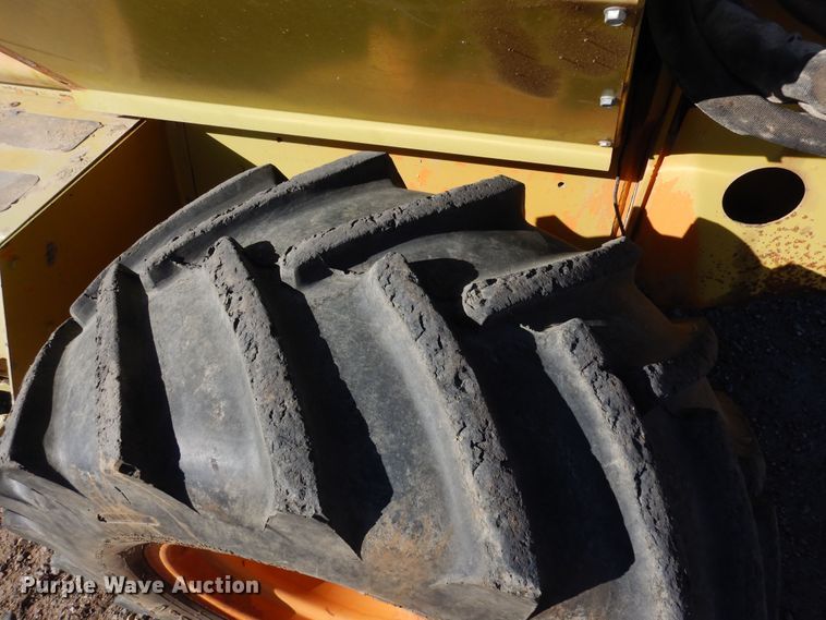 image for item DF8271 2002 Case 960  trencher