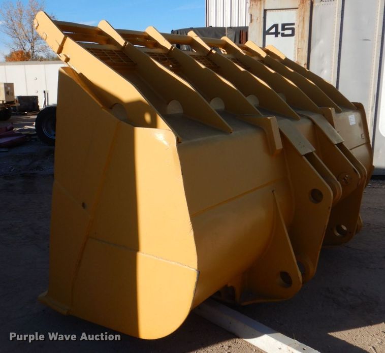 image for item DH7515 11.5'W bucket