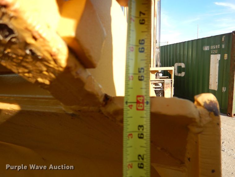 image for item DH7515 11.5'W bucket