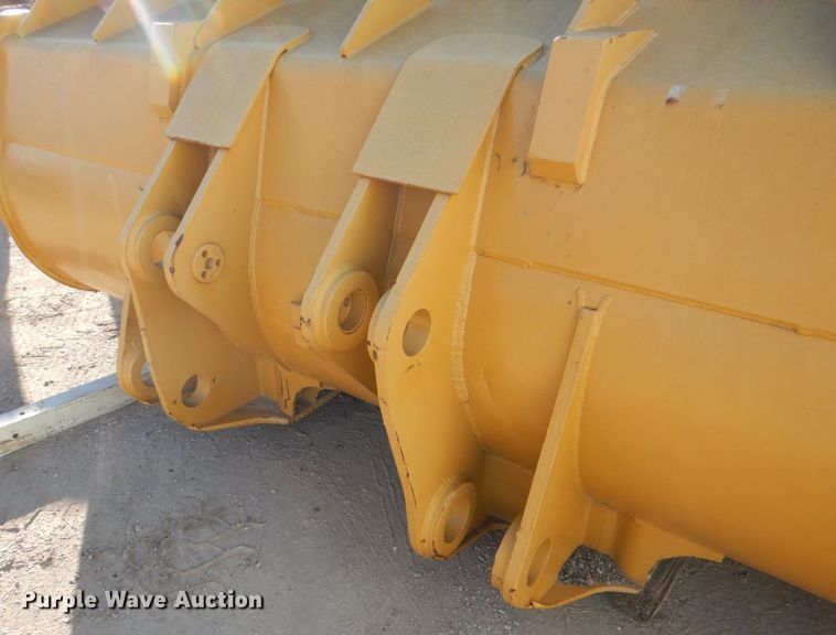 image for item DH7515 11.5'W bucket