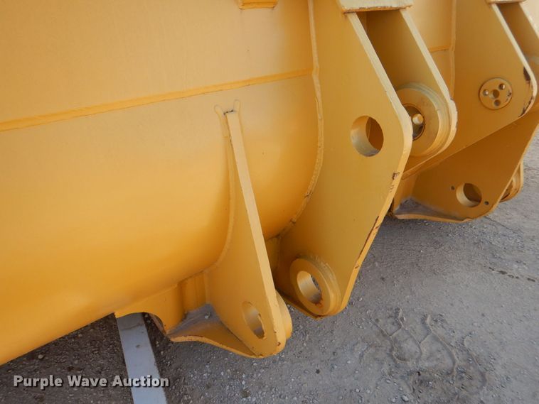 image for item DH7515 11.5'W bucket