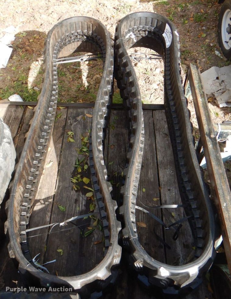 image for item DH7519 Mini excavator tracks