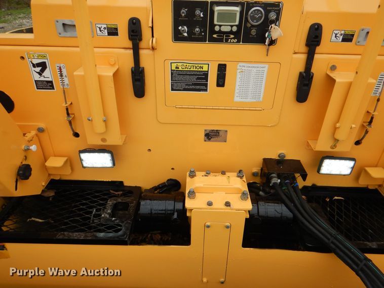 image for item DH7520 2014 Carlson CP100  paver