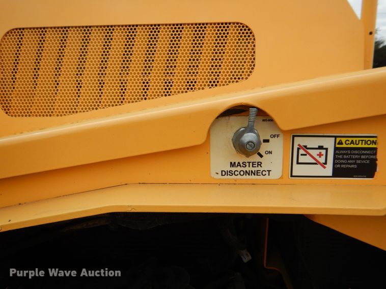 image for item DH7520 2014 Carlson CP100  paver