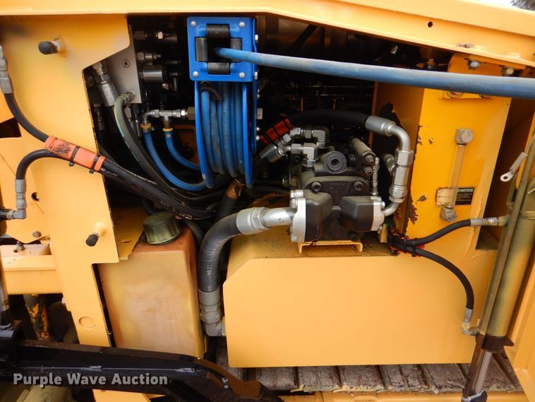 image for item DH7520 2014 Carlson CP100  paver