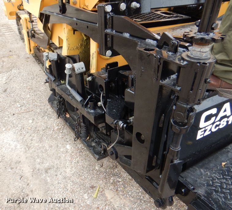 image for item DH7520 2014 Carlson CP100  paver