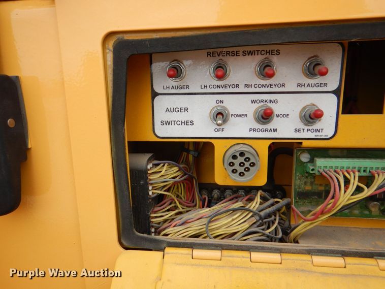 image for item DH7520 2014 Carlson CP100  paver