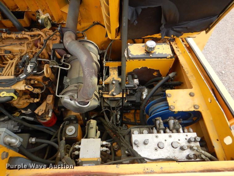 image for item DH7520 2014 Carlson CP100  paver