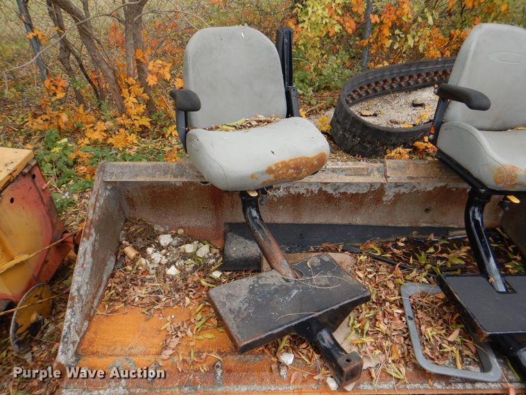 image for item DH7520 2014 Carlson CP100  paver