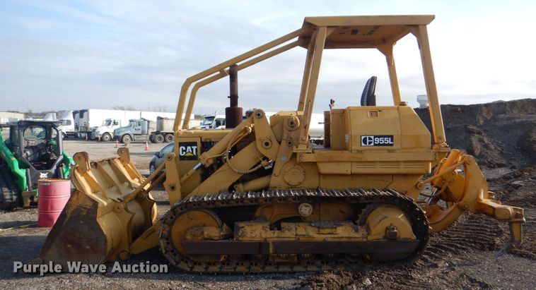 image for item DH7525 1975 Caterpillar 955L  track loader