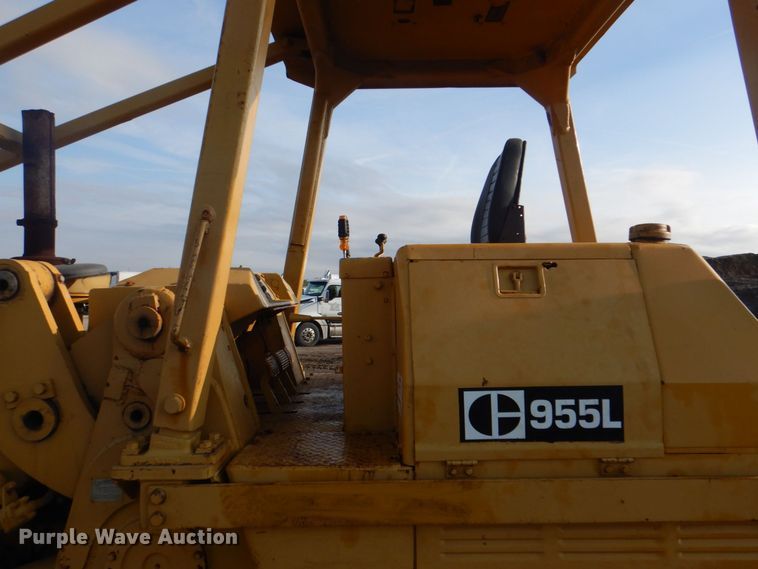 image for item DH7525 1975 Caterpillar 955L  track loader