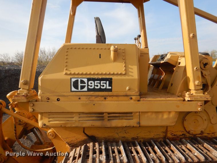 image for item DH7525 1975 Caterpillar 955L  track loader