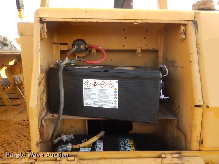 image for item DH7525 1975 Caterpillar 955L  track loader