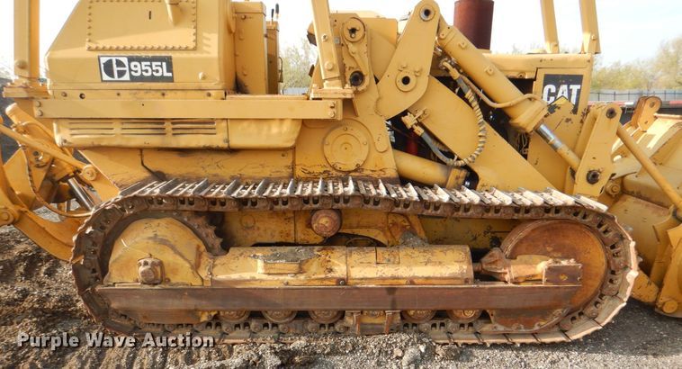 image for item DH7525 1975 Caterpillar 955L  track loader