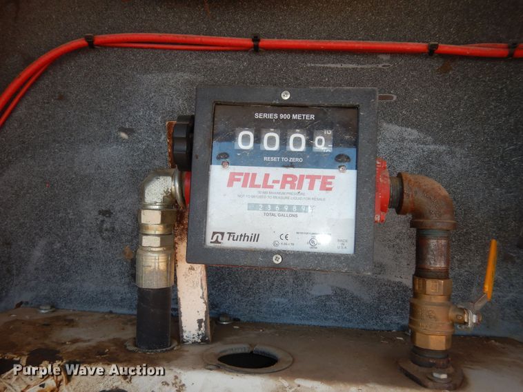 image for item DI6868 2006 Kenworth T300  fuel / lube truck