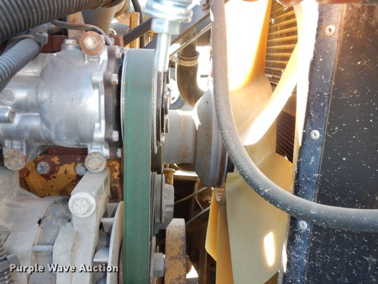 image for item DI6868 2006 Kenworth T300  fuel / lube truck