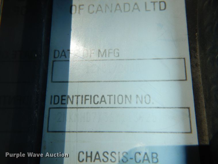 image for item DI6868 2006 Kenworth T300  fuel / lube truck