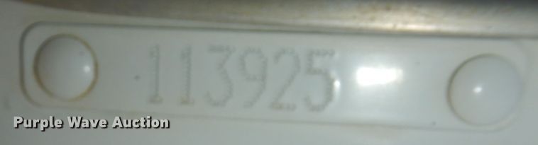 image for item DI6868 2006 Kenworth T300  fuel / lube truck