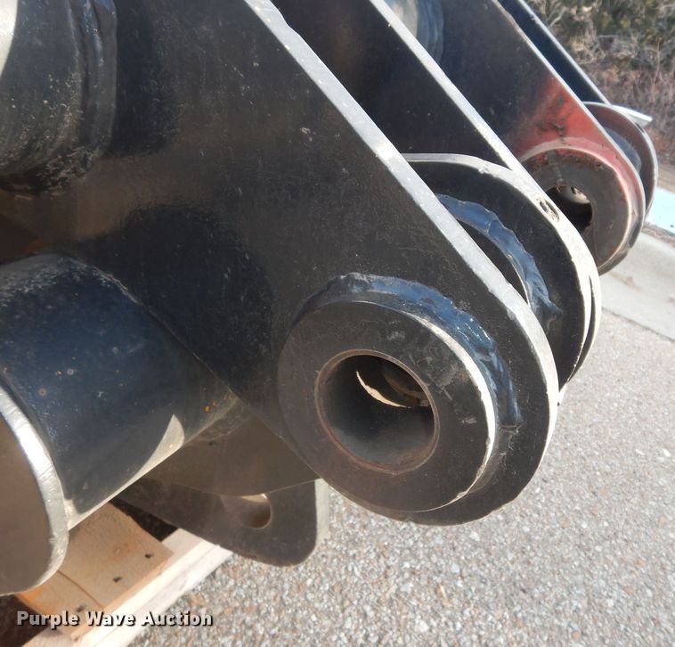 image for item DI6874 Lemac  44"W grapple