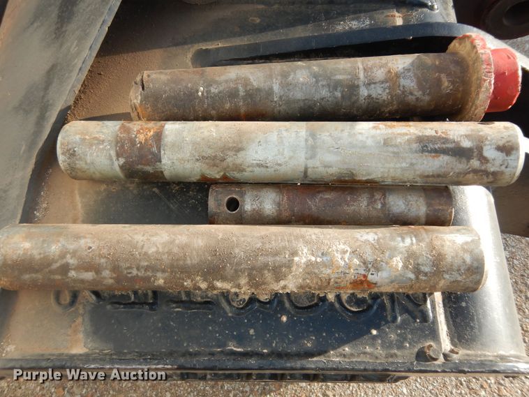 image for item DI6874 Lemac  44"W grapple