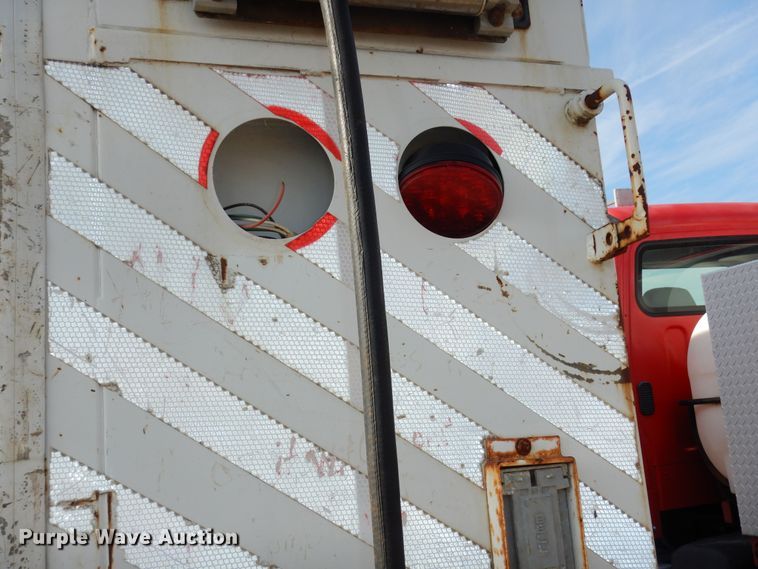 image for item DI6927 Dakota 156LB  enclosed utility bed trailer