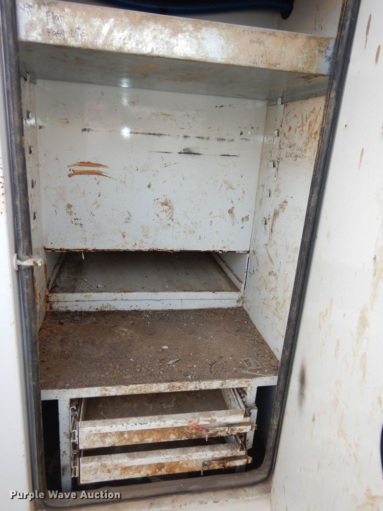 image for item DI6927 Dakota 156LB  enclosed utility bed trailer