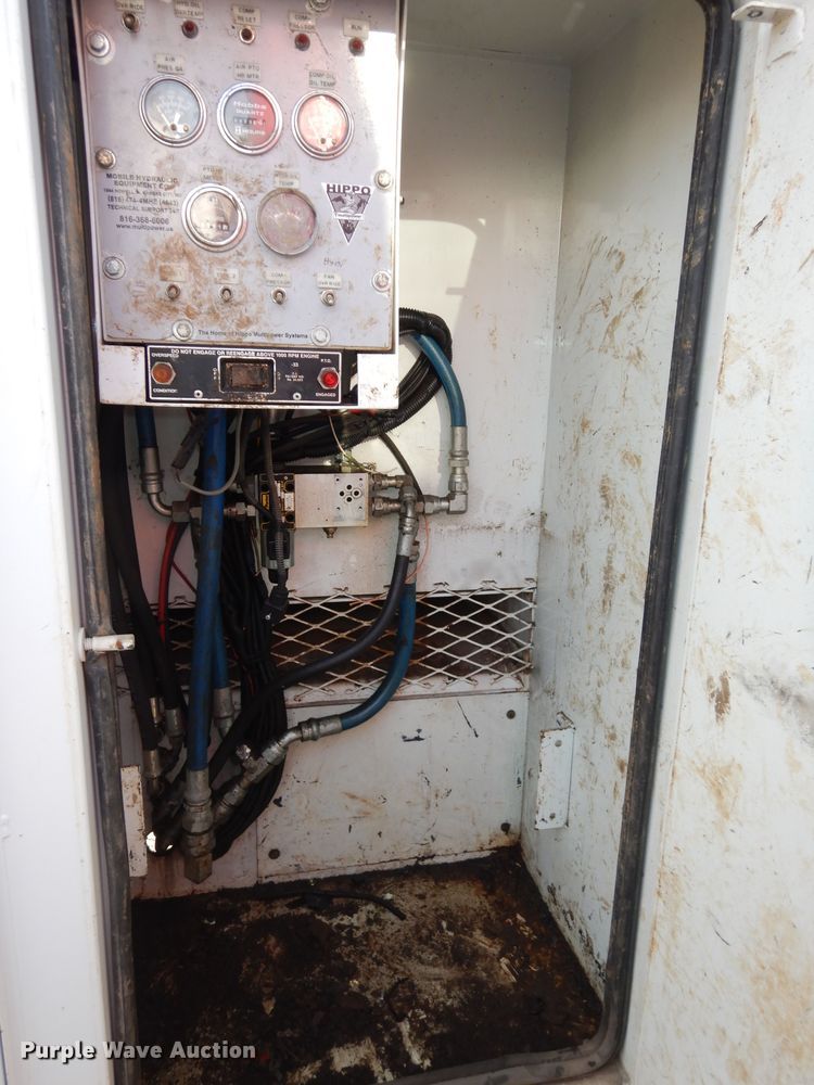 image for item DI6927 Dakota 156LB  enclosed utility bed trailer