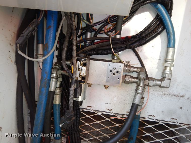 image for item DI6927 Dakota 156LB  enclosed utility bed trailer