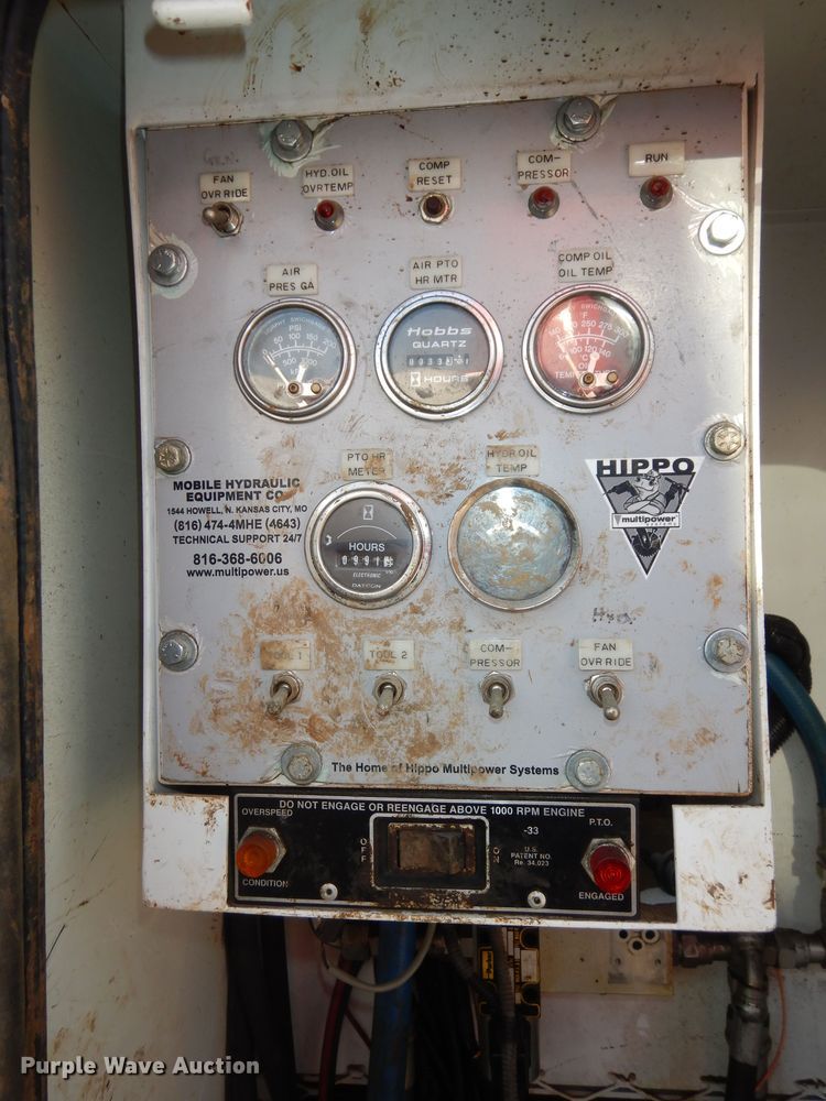 image for item DI6927 Dakota 156LB  enclosed utility bed trailer