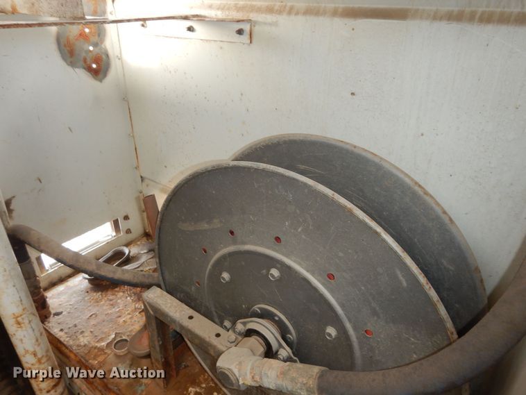 image for item DI6927 Dakota 156LB  enclosed utility bed trailer