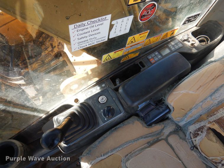 image for item DJ3864 2009 Caterpillar 320D L  excavator