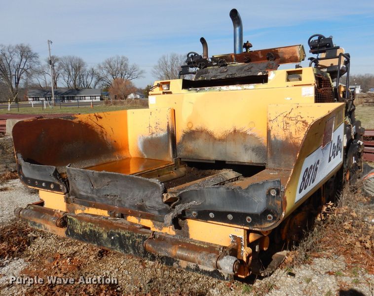 image for item DJ3866 2007 LeeBoy 8816  paver