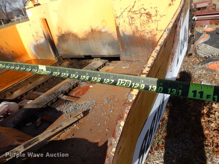 image for item DJ3866 2007 LeeBoy 8816  paver