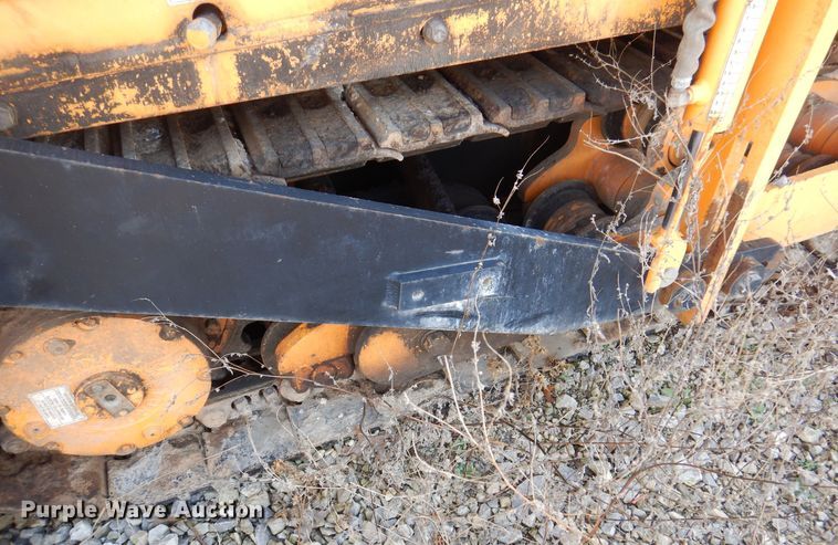 image for item DJ3866 2007 LeeBoy 8816  paver