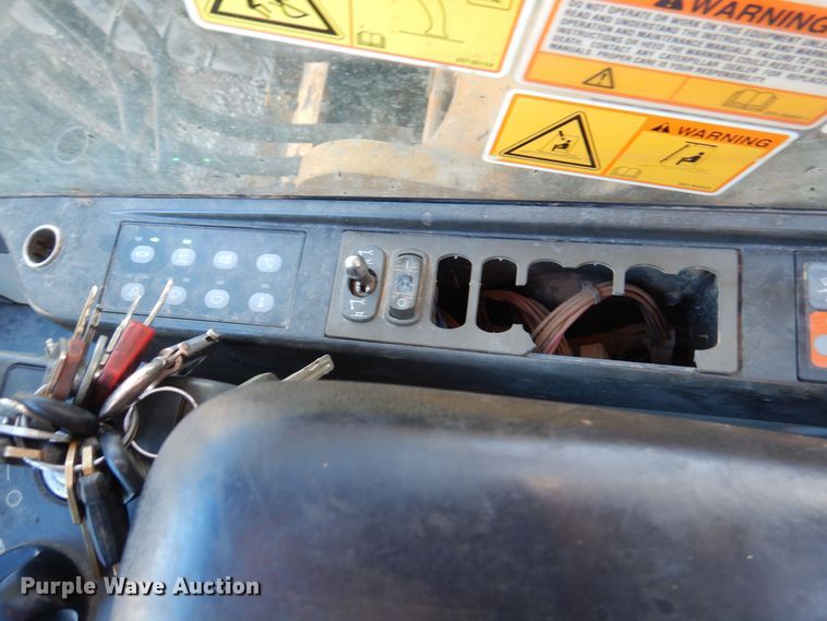 image for item DJ3867 2009 Caterpillar 320DLRR  excavator