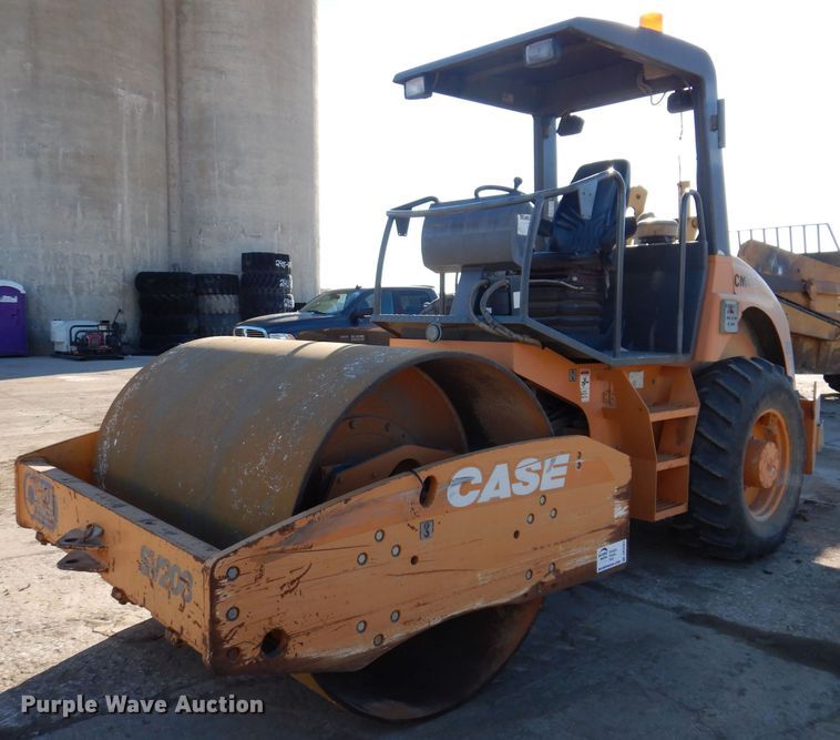 image for item DK2063 2005 Case SV208  single drum vibratory roller