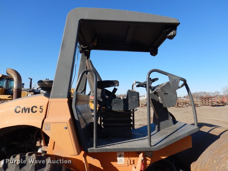 image for item DK2063 2005 Case SV208  single drum vibratory roller